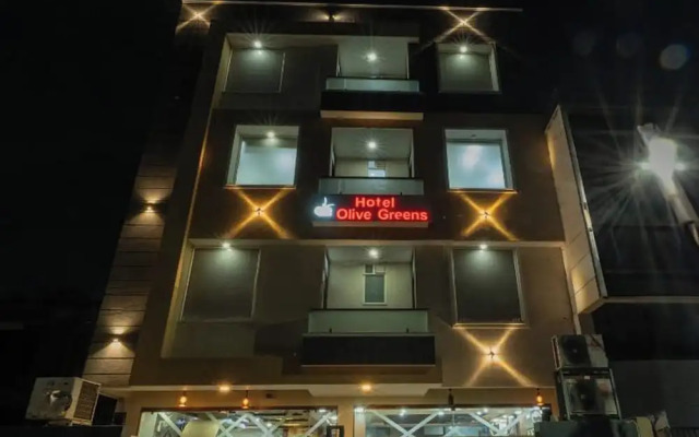 Hotel Olive Greens