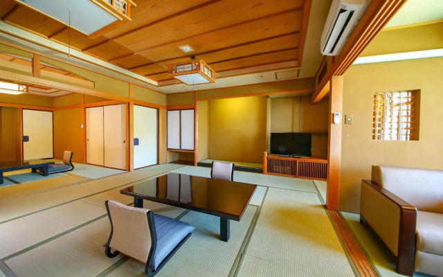 Ooedo Onsen Monogatari Hotel Suiyotei