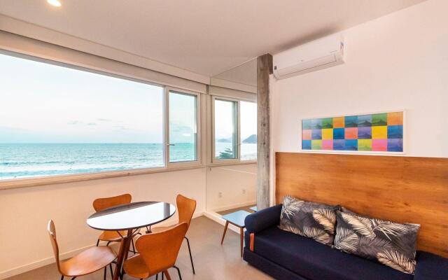 Studio Frente Mar em Copacabana | A 3196/502