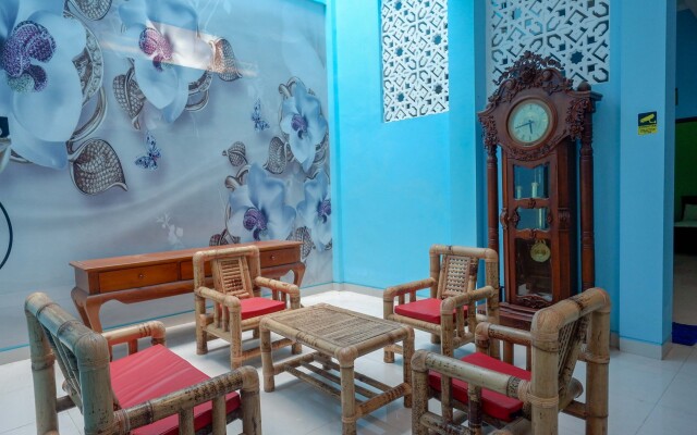 RedDoorz Syariah near Monumen Jogja Kembali