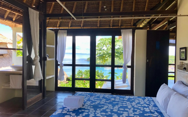 Bloo Lagoon Eco Village