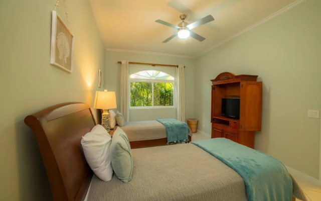 Colina 3F - 2 Bedr 2 Bath
