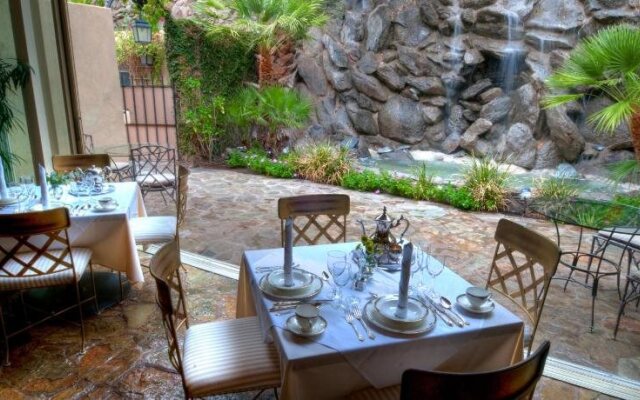 The Willows Historic Palm Springs Inn