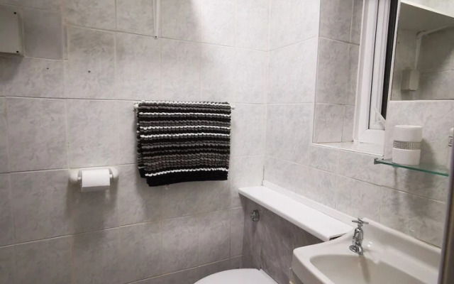 Immaculate 1-bed Apartment in Blackpool - Sleeps 5