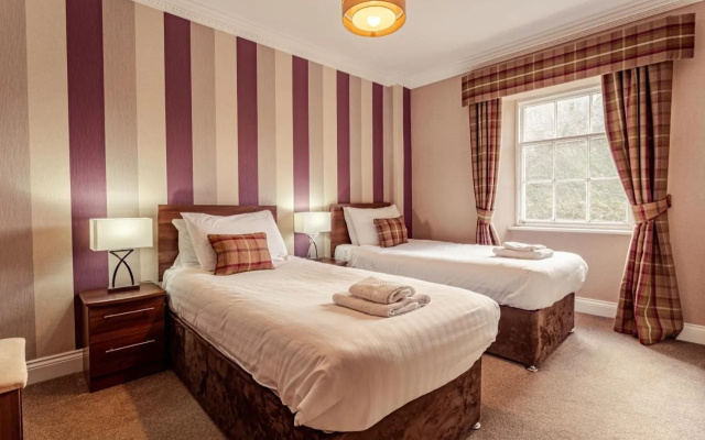 The Sun Hotel