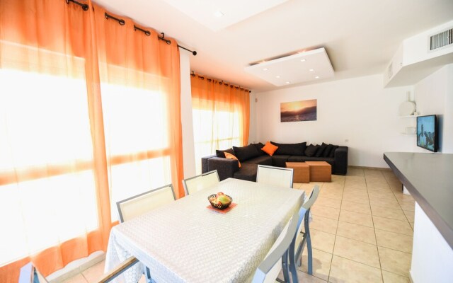 Apartment With Sea View - Eilat