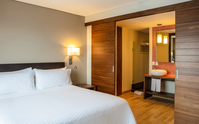 Fiesta Inn Tuxtla Fashion Mall