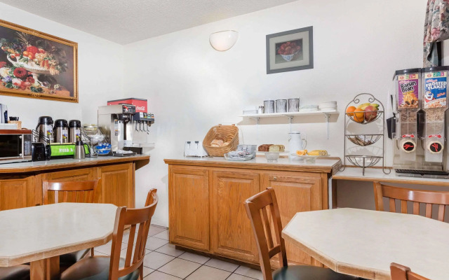 Travelodge by Wyndham Grants Pass