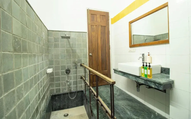 Opulent Antique 6BR Villa in Gurugram