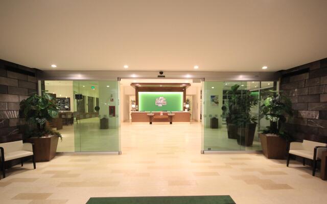 Holiday Inn Leon Plaza Mayor by IHG