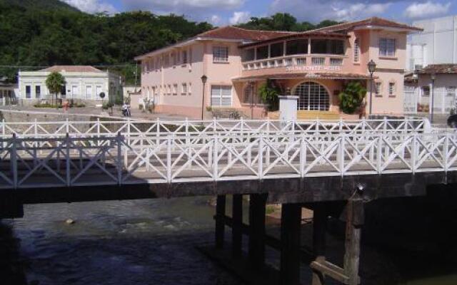 Casa da Ponte Hotel