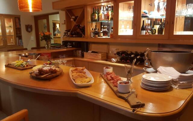 Executive Suite Woodmead East - Adults Only