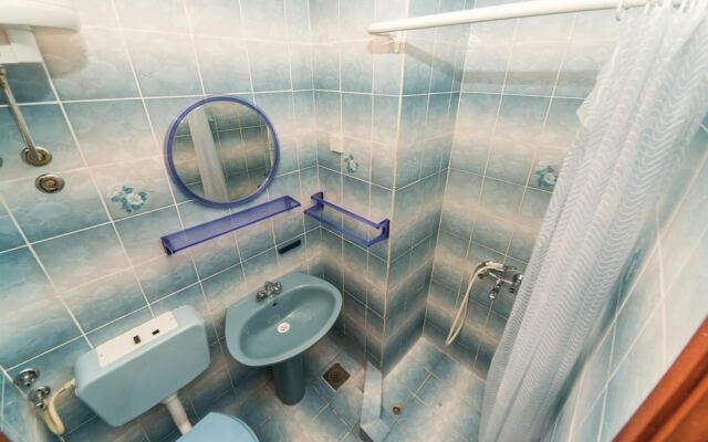 Awesome Home in Mandre With Wifi and 2 Bedrooms