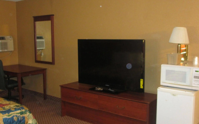 Riverside Suites