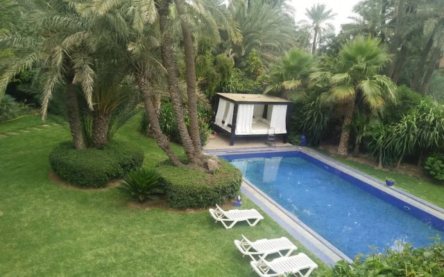 Superbe villa marocaine palmeraie