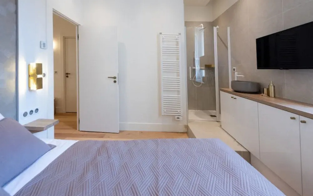 Luxury Apartment - Heart of Cannes / Rue D'antibes