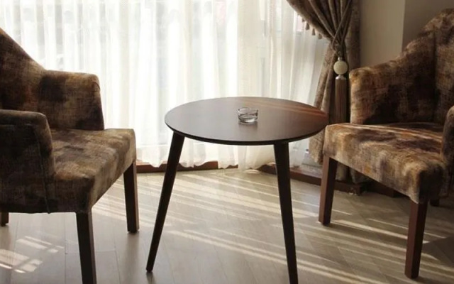 Beyaz Saray Hotel