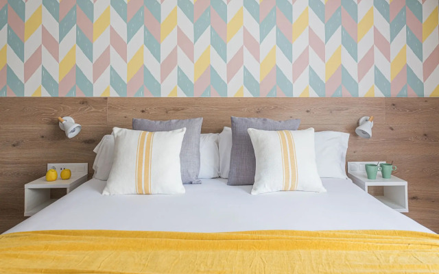 BYPILLOW House