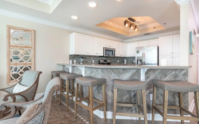 Phoenix Ix 1106 2 Bedroom Condo