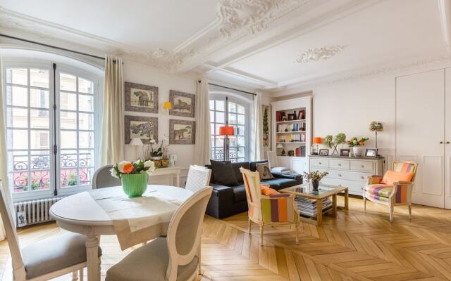 Family Stay Near Montparnasse