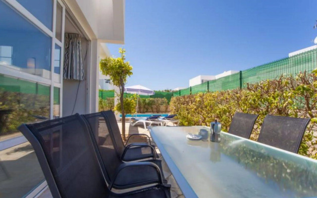Villa Pelaies
