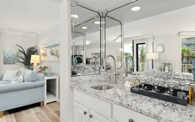 Seaside Beach & Racquet Club 5214