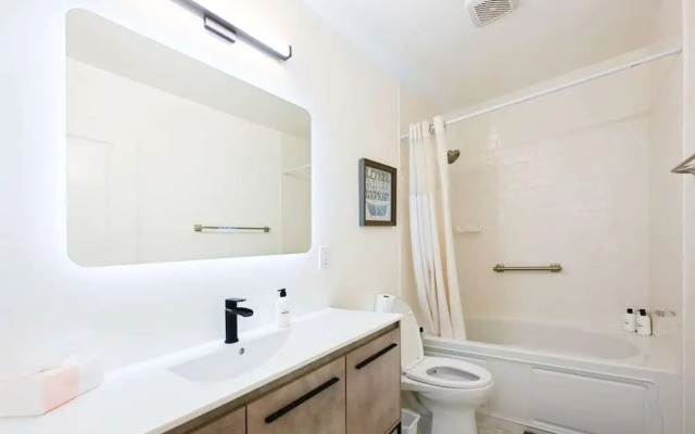 @ Marbella Lane - Exquisite Home 3BR