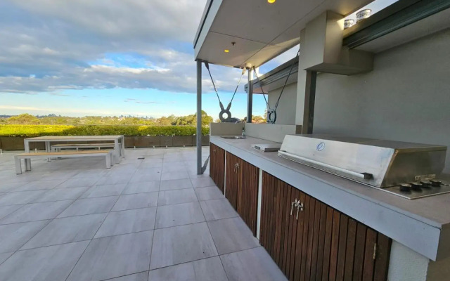 Studio 8 Residences - Adults Only
