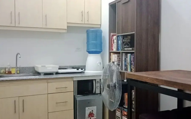 1BR Haven in Royal Garden Residences
