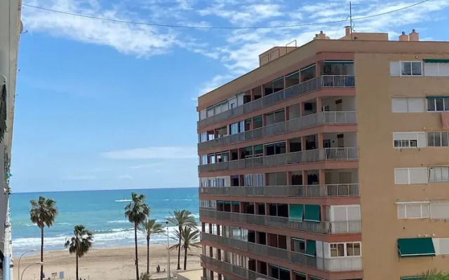 Sea View Apartment 50 Meters From the Beach