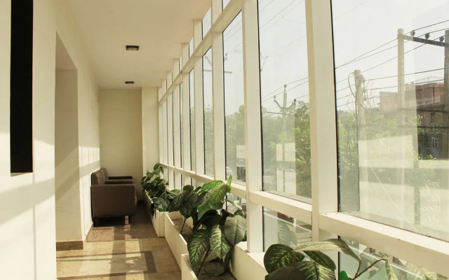 Hotel Diamond Inn