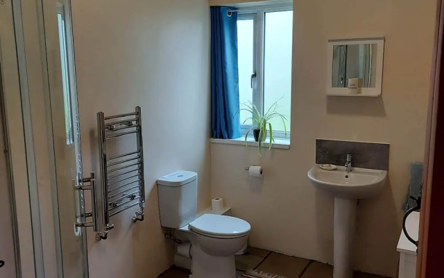 Sycamore Lodge-1 Bed-sleeps 4-free Parking