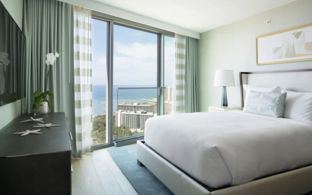 Real Select at the Ritz Carlton Residences, Waikiki Beach - фото 4