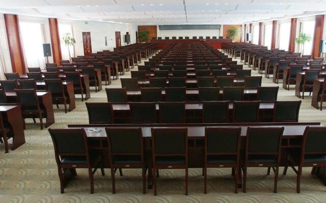 Yangchun International Hotel