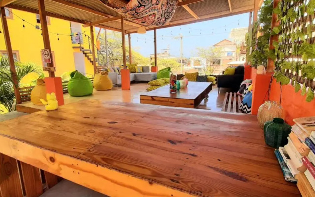 Casa Naranja Mancora