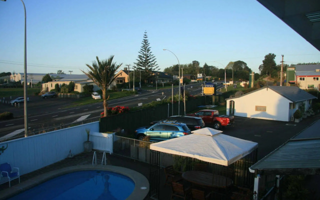 Accommodation Te Puna