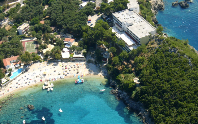 Akrotiri Beach Resort Hotel - Adults friendly