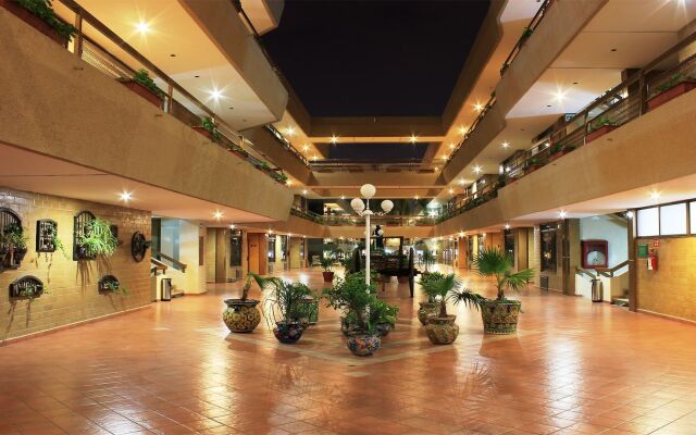 Best Western Plus Plaza Florida & Tower