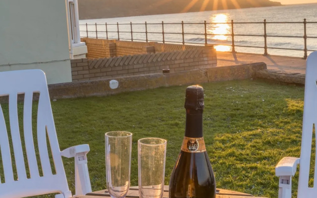 Promenade Apartment at Beach House