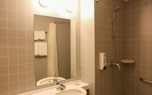 Jinjiang Inn (Tianjin Binhai International Airport Huaming Industrial Park)