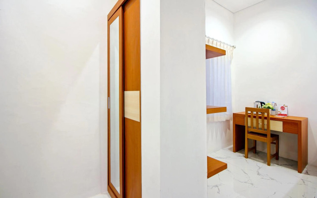 Super OYO 1319 88 Exclusive Guesthouse