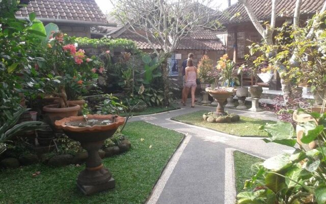 Pelangi Bungalow