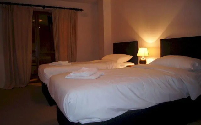 Castleforbes Holiday Apartment