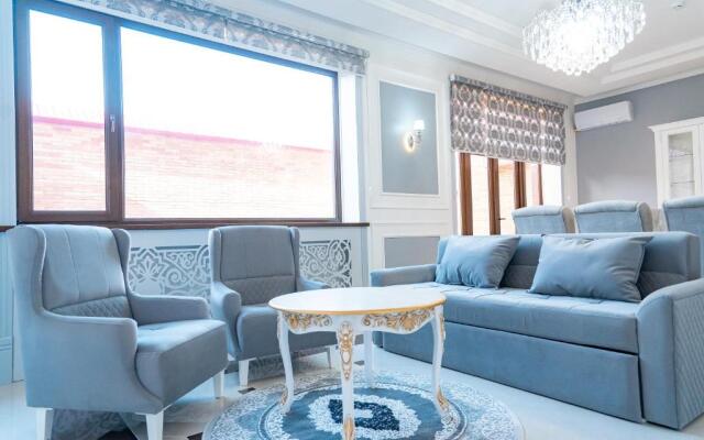 Soy Oasis Apartments