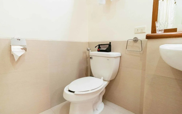 RedDoorz Plus near Abreeza Mall Davao