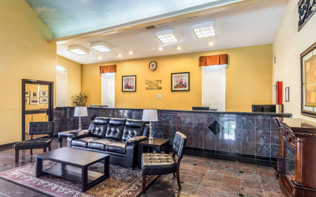 Quality Suites Houston North - Spring