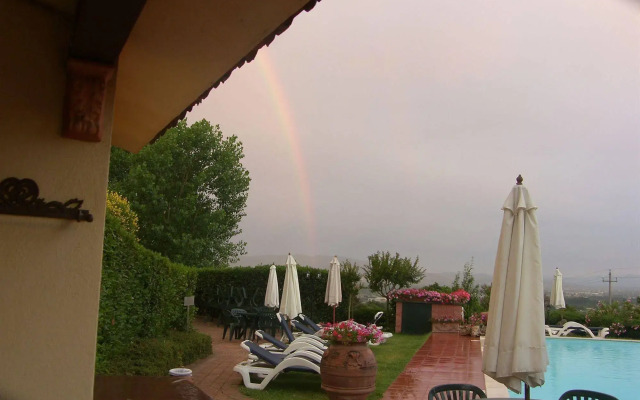 Domus Volumnia Country House