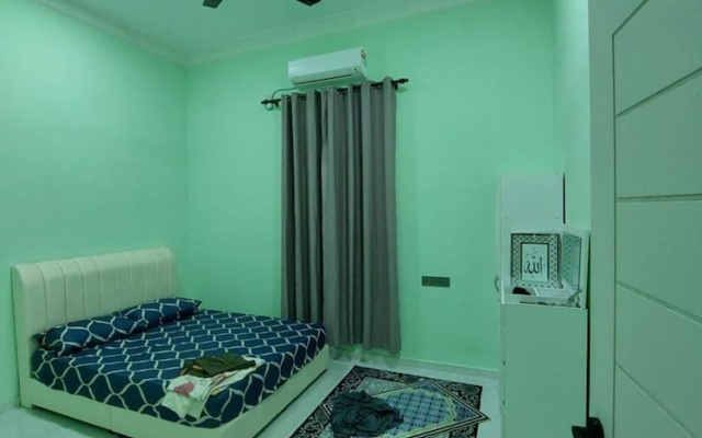 Homestay Selesa KBB Guest House – Guest Rooms – Kuala Terengganu