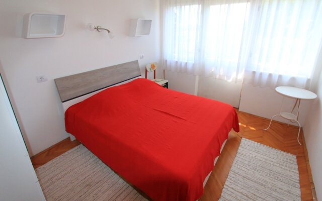 Apartment Dragi Kamen