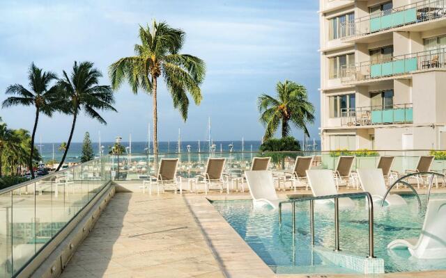 Waikiki Marina Resort at the Ilikai